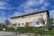 Escuela Nehuen Peumán prohíbe todo contacto físico entre docentes y alumnos tras crisis interna