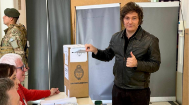 El forobardo de Bache3000 estalló con opiniones sobre las elecciones que ratifican un país en su mayoría violeta