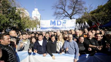 Miles marcharon en Plaza de Mayo y cientos se movilizaron en Bariloche tras la condena a Cristina Kirchner