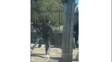 Violento enfrentamiento entre jóvenes cerca de centro educativo
