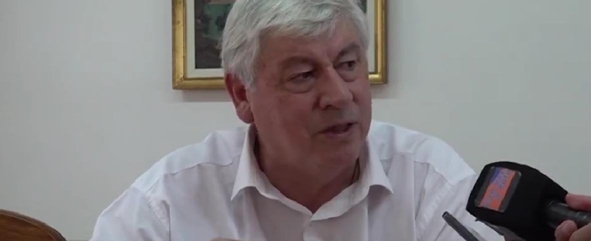 Cortés comparó a los concejales con vendedores de autos, y dejó una frase filosa sobre el Vertedero