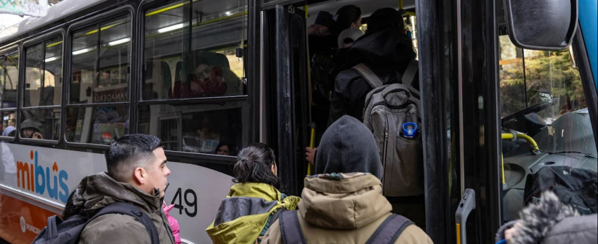 Mi Bus pide otro aumento sin mejorar el servicio y la Defensoría del Pueblo exige que la audiencia sea transparente