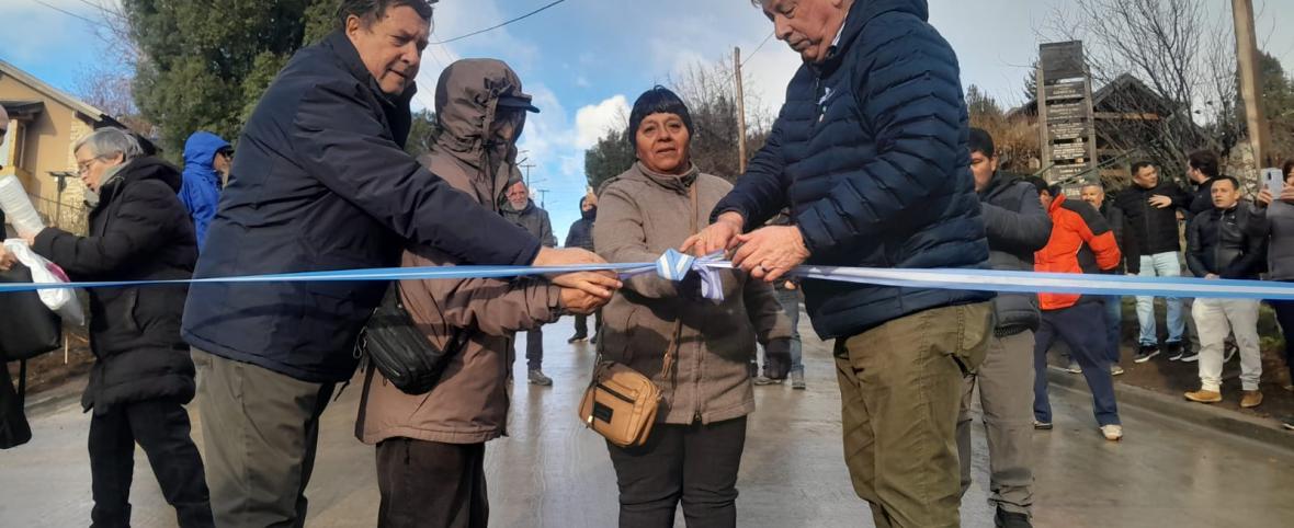 ​​​​​​​Cortés inauguró el asfalto de Campichuelo y anunció la compra de seis vehículos para crear la Policía Municipal