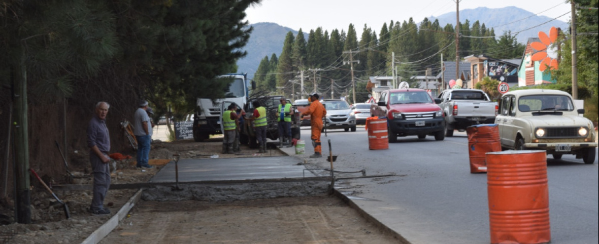 Bustillo ya es de Bariloche: Cortés y Weretilneck sellaron el traspaso al municipio