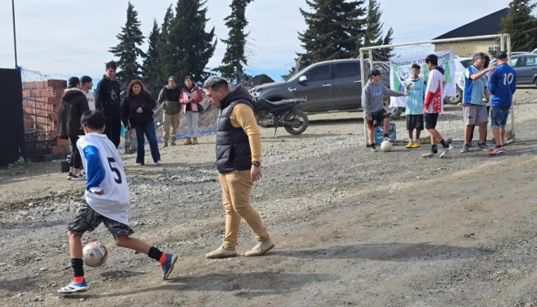 Asociación de Fútbol Infantil protesta por el cierre de canchas deportivas