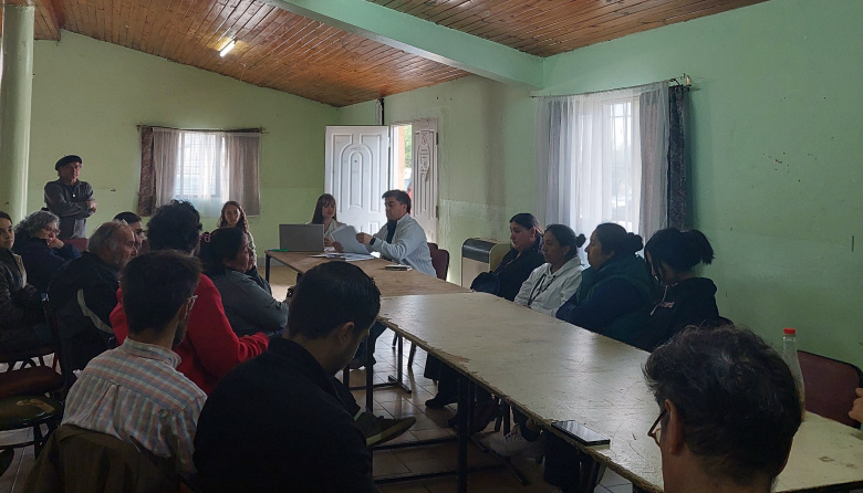 Basurero Municipal: La defensora del pueblo avanzó en reunión con concejales y recicladores pero el Ejecutivo brilló por su ausencia