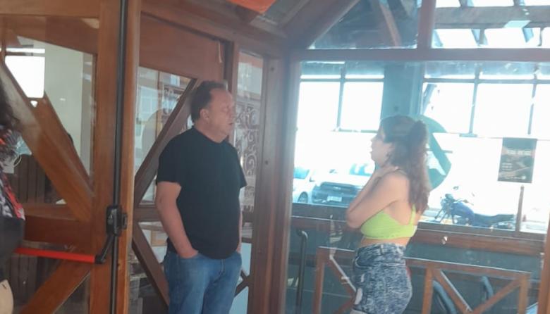 Volvió el fantasma: Gustavo Ferrari, el condenado por lavado de dinero que "trabaja" sin cargo en la Municipalidad