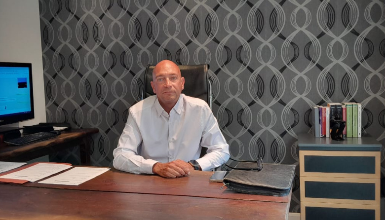 Domínguez, con los tapones de punta contra el SOYEM: "Vamos a plantear denuncias penales y los dirigentes pagarán con sus bienes personales"