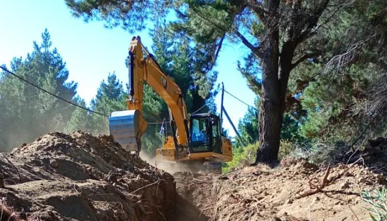 La Provincia inicia la construcción de nexos de agua y cloacas para el campus de la UNRN en Bariloche