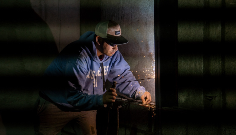 El cementerio municipal tiene novedades: llega el crematorio y resucita un tractor