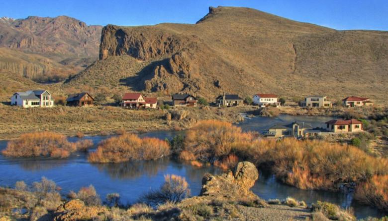 APDH se suma al reclamo contra el avance inmobiliario en el área protegida del Río Limay