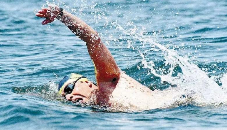 El mejor nadador de aguas abiertas cruzará el Nahuel Huapi
