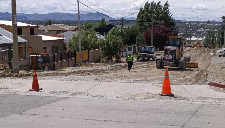Arranca la pavimentación en Brown y 9 de Julio en La Barda