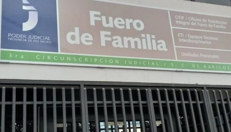 Una madre abandonó a su hijo con discapacidad por diez años y ahora deberá resarcirlo económicamente