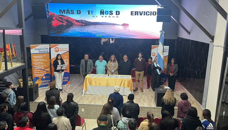 El programa "Comunidad en Marcha" llegó a los 1000 certificados entregados a emprendedores y comerciantes de Bariloche