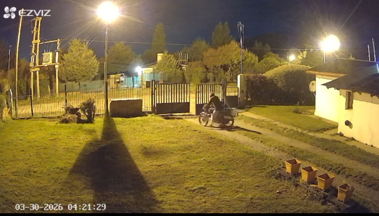 (VIDEO) Vecinos del Pilar 1 denuncian un "raid de rateros" que afectó a diez viviendas