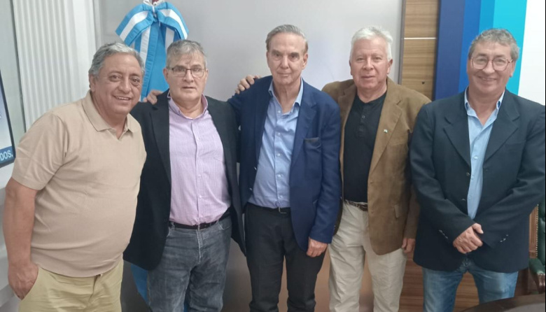 Pichetto se reunió con referentes de la zona andina y anticipó una visita a Bariloche