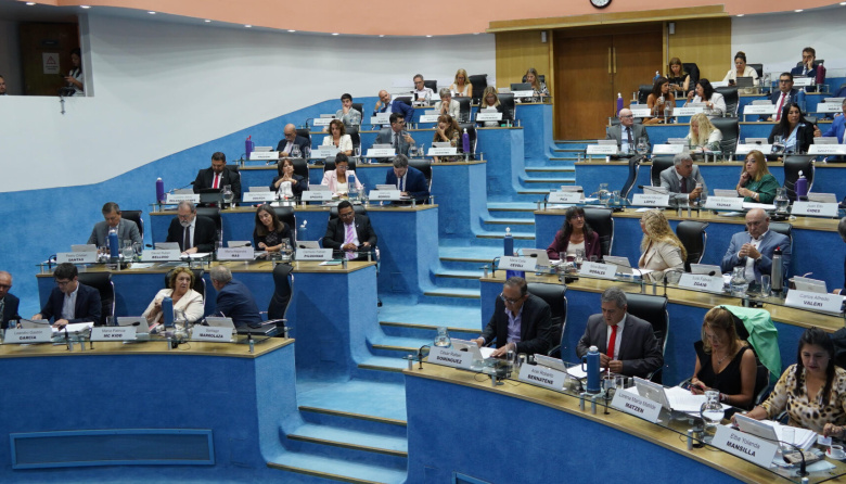 La Legislatura de Río Negro debate una reforma educativa sin precedentes por su amplitud política