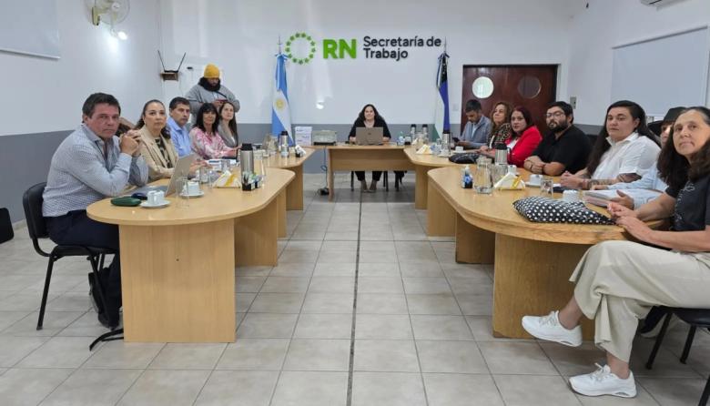 El Gobierno y UNTER negocian salarios y el gremio amenaza con un paro para la semana que viene