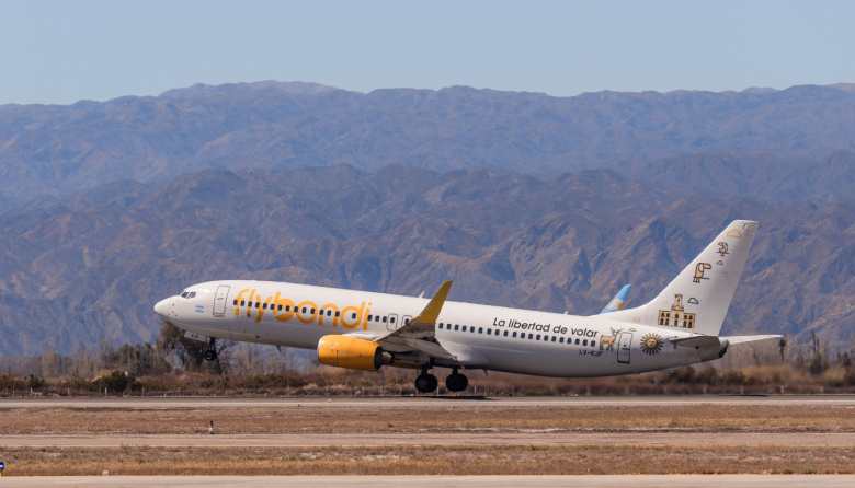 Río Negro multó a Flybondi: cuánto tiene que pagar la low cost y cómo hacer el reclamo personal