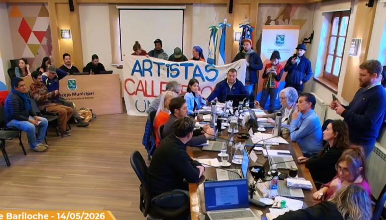 El Concejo aprobó una ordenanza para regularizar a los artistas callejeros que estaban prohibidos