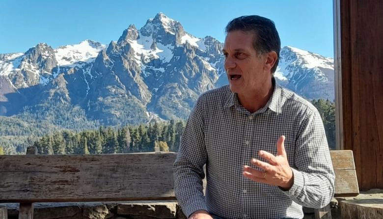 "El intendente está dejando indefenso al municipio para que CAPSA se quede con el Cerro Catedral"