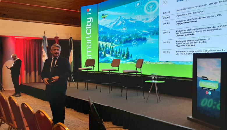 Expo Smart City: Pozas recibe a 14 empresas chinas y apuesta a "dejar las viejas herramientas"