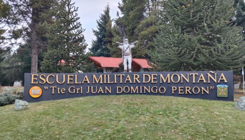 "No hay ninguna orden de cambiar el nombre": el Ejército salió a desmentir a Rossi sobre la Escuela Militar de Montaña