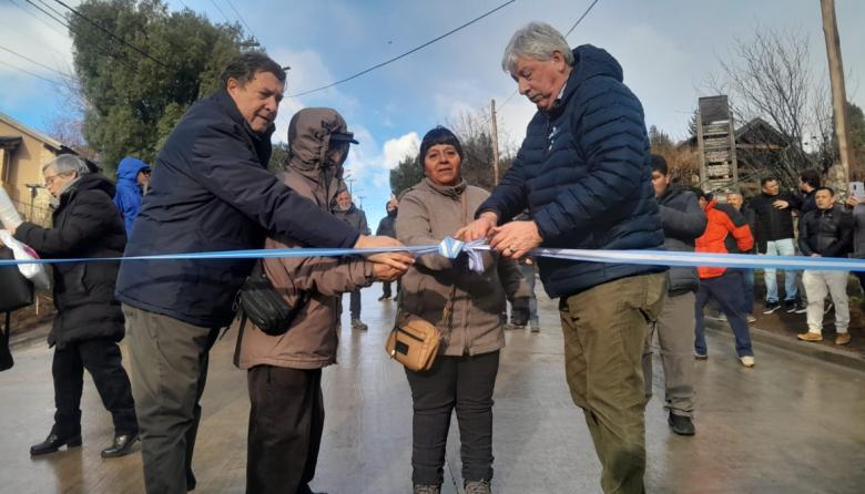 ​​​​​​​Cortés inauguró el asfalto de Campichuelo y anunció la compra de seis vehículos para crear la Policía Municipal