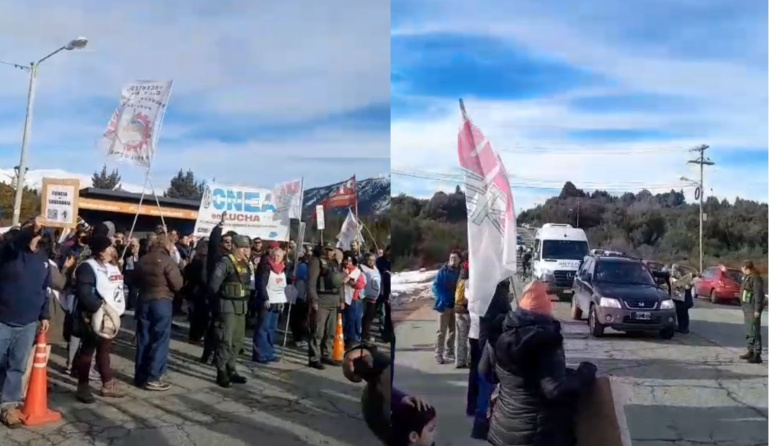 Trabajadores de CNEA cortan la ruta 82 frente a Intecnus