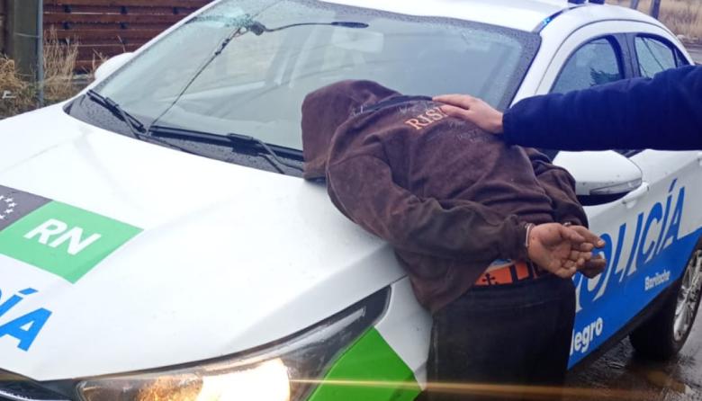 Intentaron robar una casa en la zona Este y terminaron detenidos tras una persecución