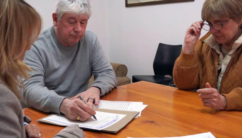 La empresaria Laura Fenoglio cerró con el Municipio la permuta de tierras en el Ñireco