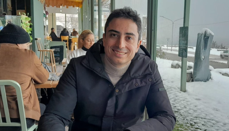 Fullone en Bariloche: outsiders barilochenses, la apuesta del senador para la Carta Orgánica
