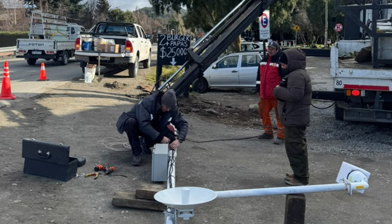 Kilómetro 13 y acceso al aeropuerto: Bariloche suma dos nuevas cámaras y busca llegar a las 200 en toda la ciudad