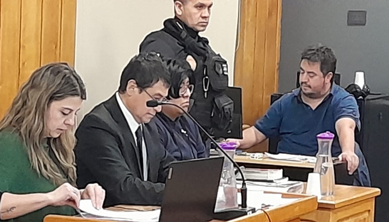 "Vos tenías el cuchillo": tensión y gritos en el inicio del juicio por el crimen de Gastón Latiff