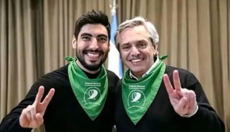 La foto trucha de Alberto Fernández y Moyano que desató una guerra de comentarios en el Forobardo