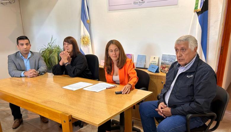 Dina Huapi: Cobarrubia vetó la insólita condonación de deuda de los concejales al padre de un exfuncionario