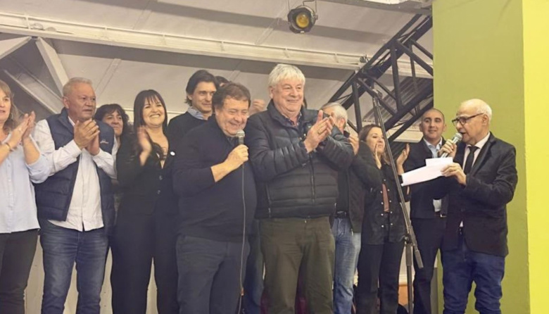 Cortés lanzó su campaña para la Carta Orgánica y mostró la alianza electoral con Weretilneck
