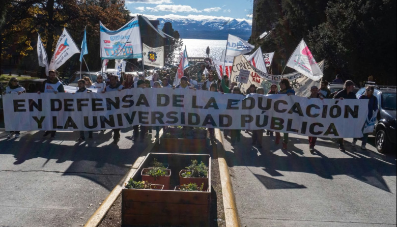 La UNRN para este lunes por salarios y financiamiento universitario