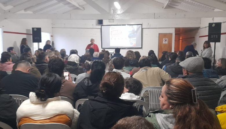 Pozas defendió la gestión de la CEB: "La cooperativa tiene menos cortes"