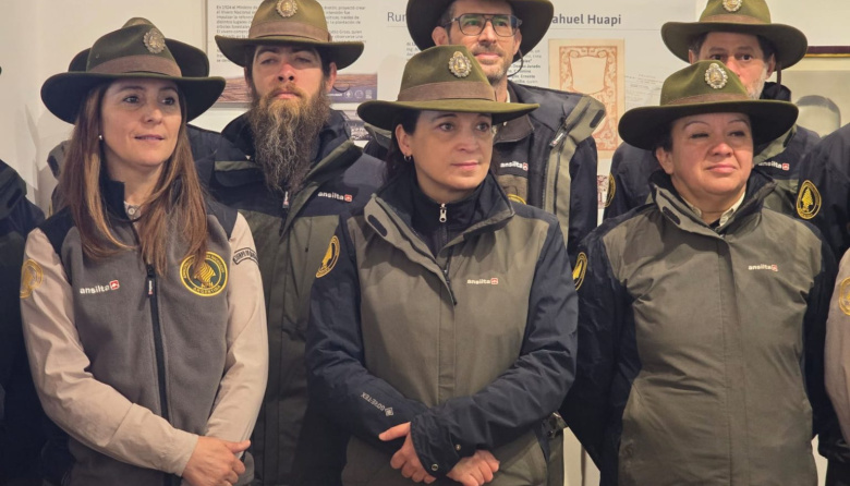 Los guardianes del Nahuel Huapi tuvieron su día: Larraburu agradeció a los que son "el corazón de nuestro Parque”