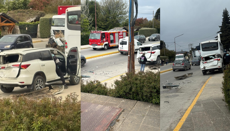 Un micro con egresados chocó a una camioneta cerca del monolito