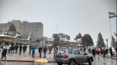 Turistas felices por la nieve y los precios:  "No nos pareció extremadamente costoso"