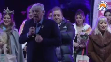 (Video) Cortés fue abucheado en la Fiesta Nacional de la Nieve tras usar el evento con fines políticos