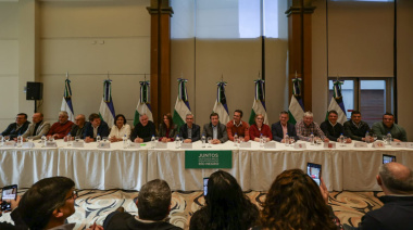 Weretilneck lanza "Juntos Defendemos Río Negro": nueva alianza provincial con la participación del intendente de Bariloche