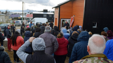 Cortés inauguró la nueva junta vecinal del barrio 400 Viviendas, con promesas de más obras para Bariloche