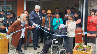 "Obras son amores", dijo Cortés, al inaugurar una obra de la gestión Gennuso