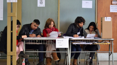 Brindan capacitación presencial para autoridades de mesa