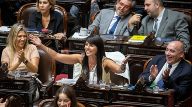Diputada Lorena Villaverde tiene a su trabajadora doméstica en negro y enfrenta otro juicio
