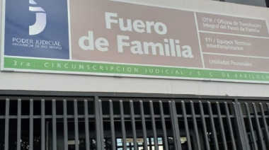 Una madre se mudó al exterior y dejó a su hija en Bariloche: la Justicia le fijó cuota alimentaria